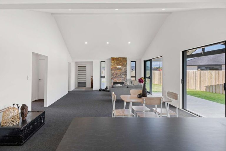 Photo of property in 30 Oldfield Lane, Marton, 4710