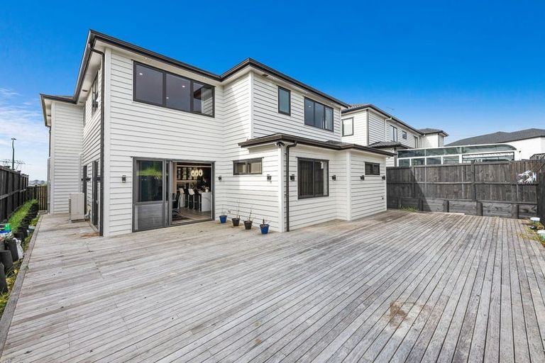 Photo of property in 82 Charlestown Drive, Flat Bush, Auckland, 2019