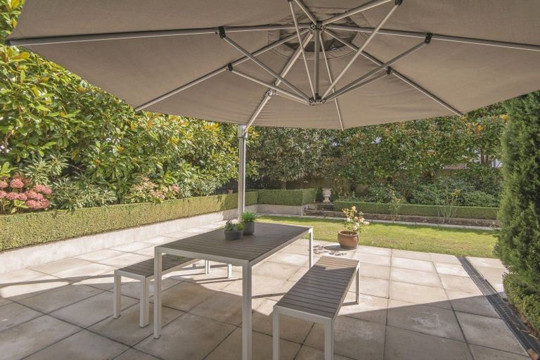 Photo of property in 51 Glandovey Road, Fendalton, Christchurch, 8052