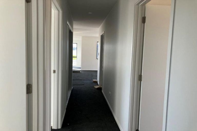 Photo of property in 1 Eldridge Street, Woodend, 7610