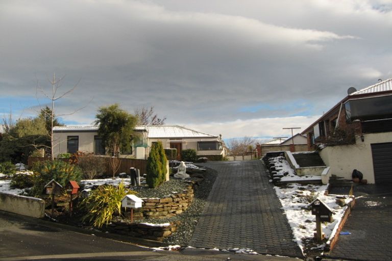 Photo of property in 2 Craig Place, Bridge Hill, Alexandra, 9320