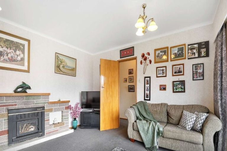 Photo of property in 80 Sutherland Road, Brookfield, Tauranga, 3110