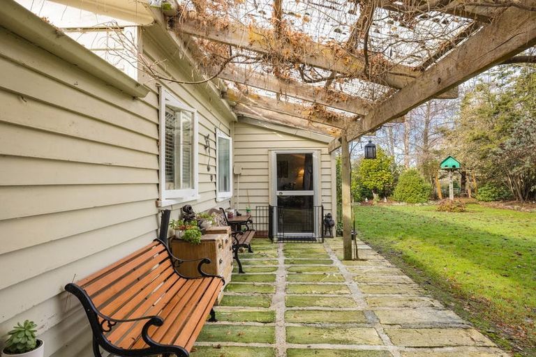 Photo of property in 48 Painstown Road, Waimate, 7978