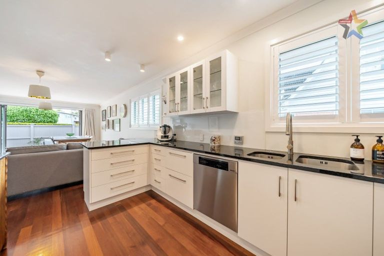 Photo of property in 11 Chilton Grove, Hutt Central, Lower Hutt, 5010