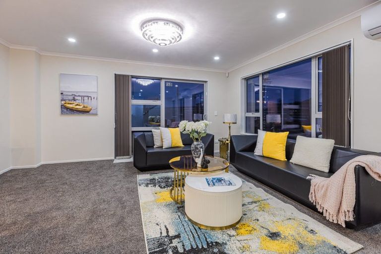 Photo of property in 2a Robyn Place, Mangere East, Auckland, 2024