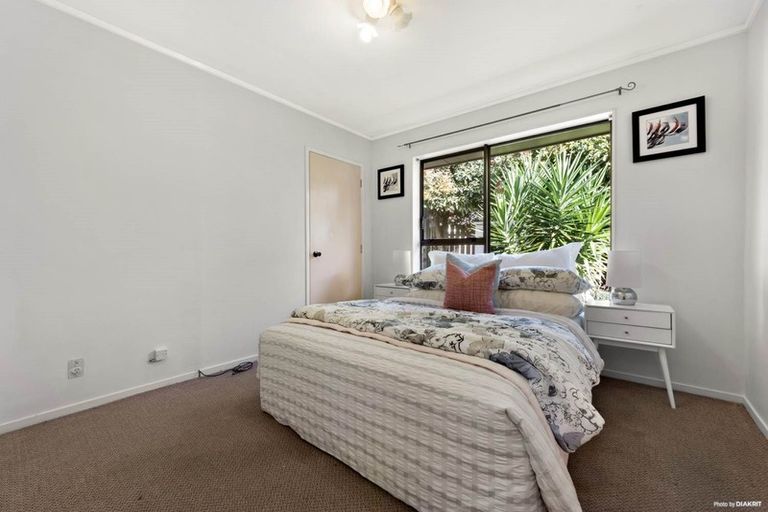 Photo of property in 13 Ciprian Place, Henderson, Auckland, 0612