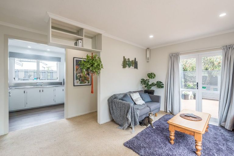 Photo of property in 39 Raumati Road, Raumati Beach, Paraparaumu, 5032