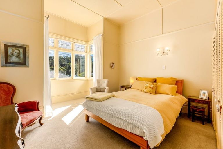 Photo of property in 73 Hamilton Road, Hataitai, Wellington, 6021