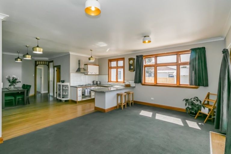 Photo of property in 14 Sussex Street, Weston, Oamaru, 9401