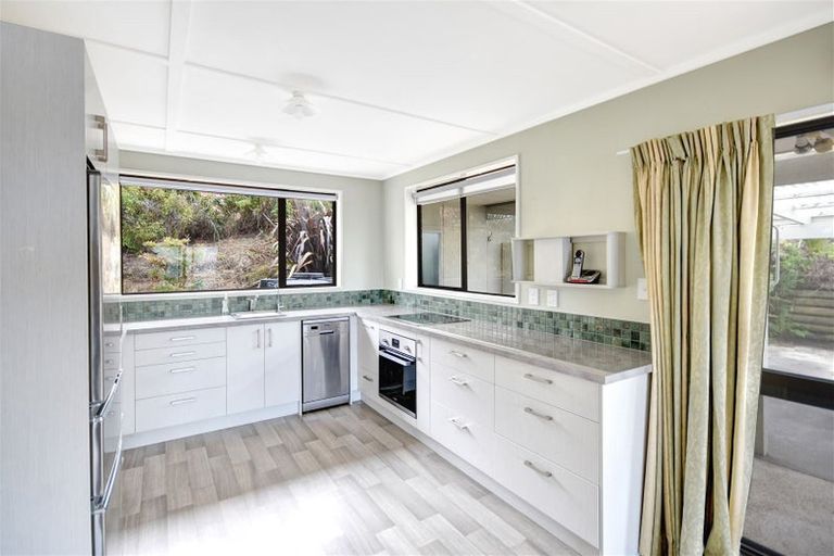 Photo of property in 42 Sheffield Street, Taieri Mouth, Brighton, 9091