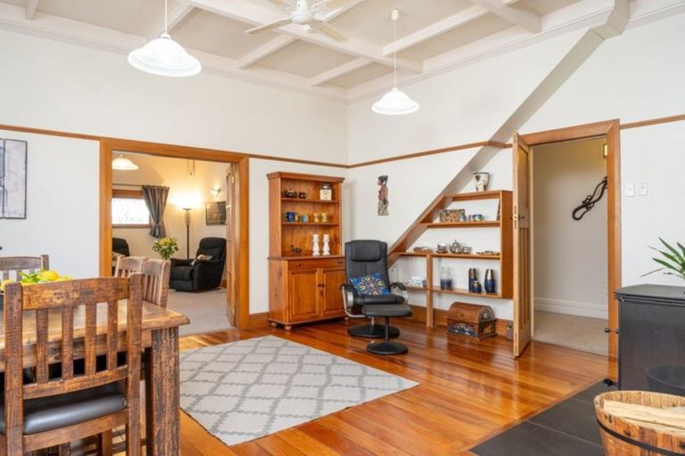 Photo of property in 102 Essex Street, Masterton, 5810