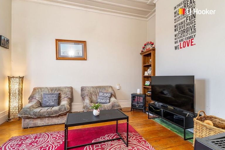 Photo of property in 30 Bay View Road, South Dunedin, Dunedin, 9012