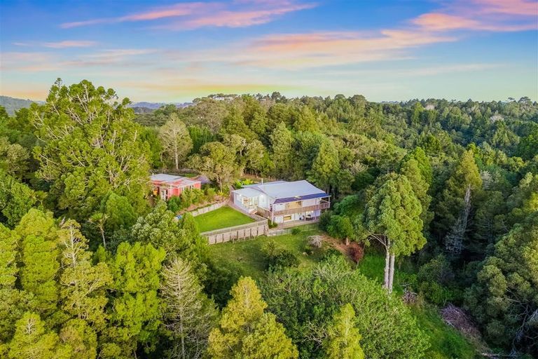 Photo of property in 105 Bodhisattva Road, Waitoki, Silverdale, 0994