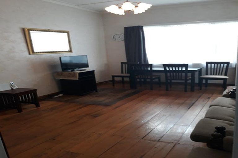 Photo of property in 20 Moir Street, Mount Victoria, Wellington, 6011