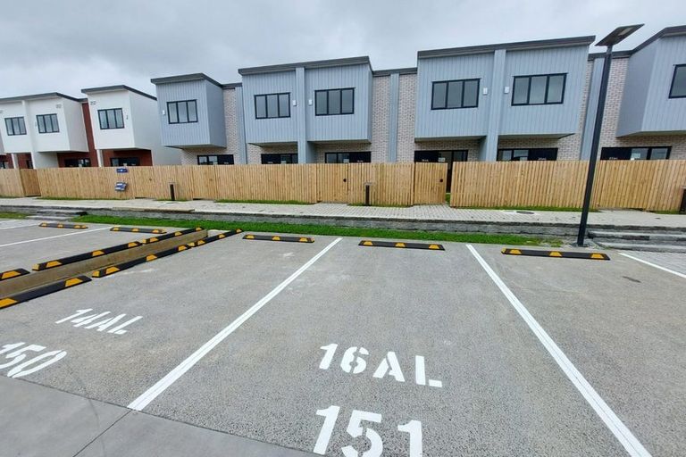 Photo of property in 16 Aumarire Lane, Favona, Auckland, 2024