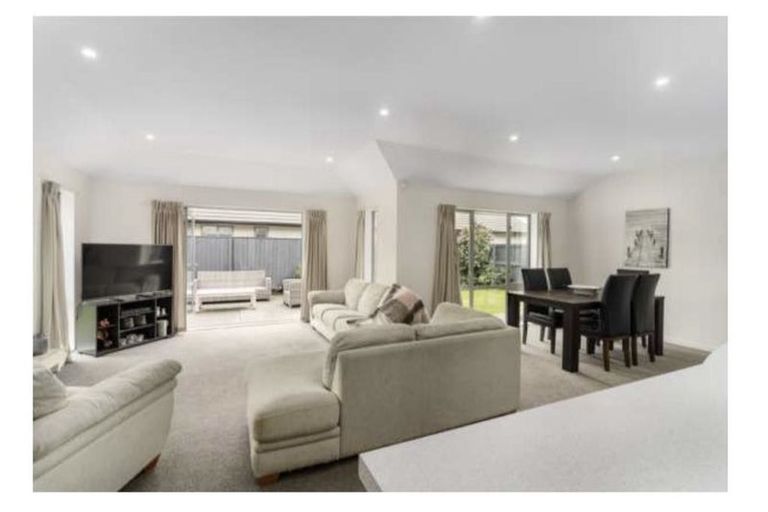 Photo of property in 18 Elmwood Drive, Prebbleton, 7604