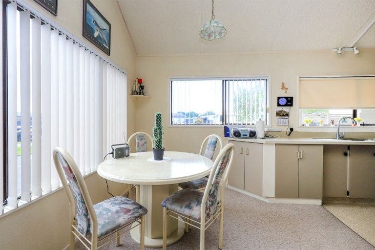 Photo of property in 5/40a York Avenue, Tamatea, Napier, 4112