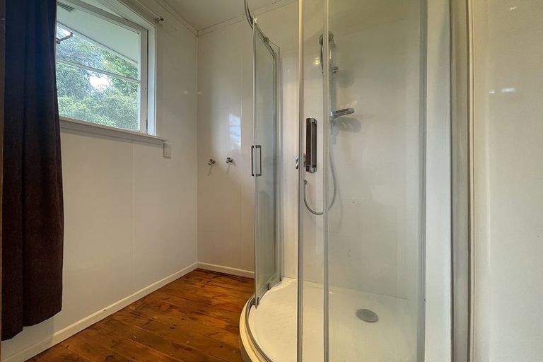 Photo of property in 82 Brois Street, Frankleigh Park, New Plymouth, 4310