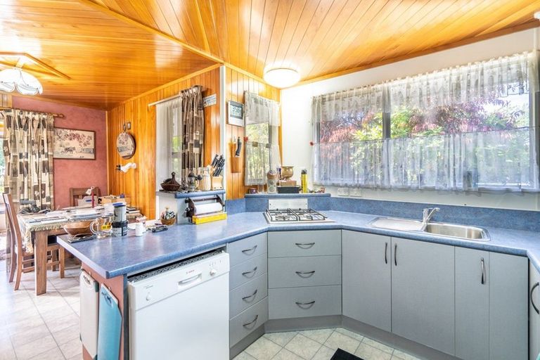 Photo of property in 48 Westmere Place, Manapouri, 9679