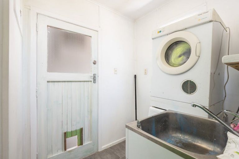 Photo of property in 7 Watene Crescent, Waitara, 4320