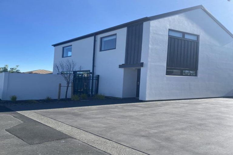 Photo of property in 116a Cranford Street, St Albans, Christchurch, 8014