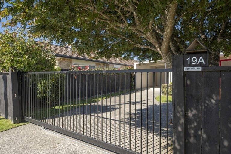 Photo of property in 19a Pemberton Crescent, Greerton, Tauranga, 3112