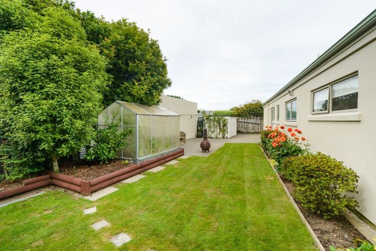 Photo of property in 6 Ursula Drive, Feilding, 4702