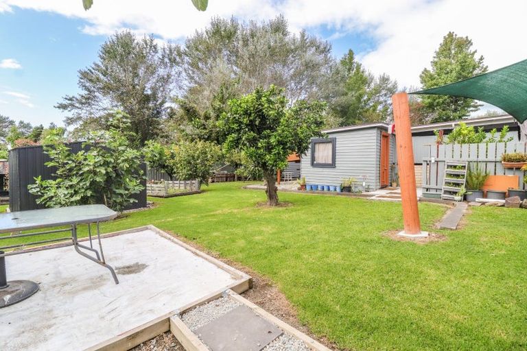 Photo of property in 60 Lytton Road, Riverdale, Gisborne, 4010