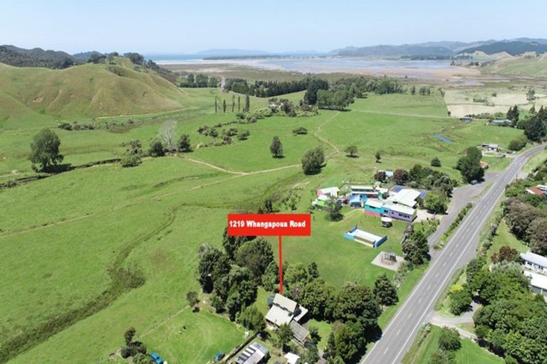 Photo of property in 1219 Whangapoua Sh25 Road, Te Rerenga, Coromandel, 3582
