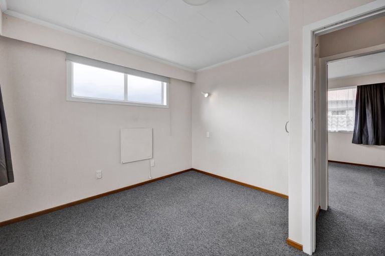 Photo of property in 69 Dixon Avenue, Hawera, 4610