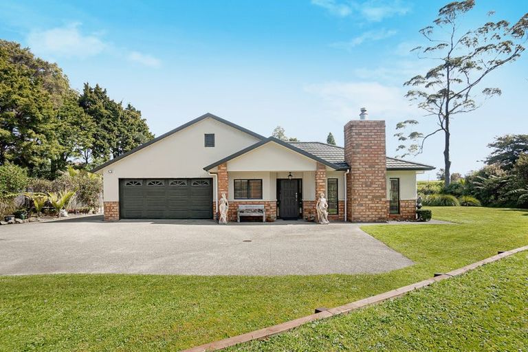 Photo of property in 309 Monowai Road, Wainui, Silverdale, 0994