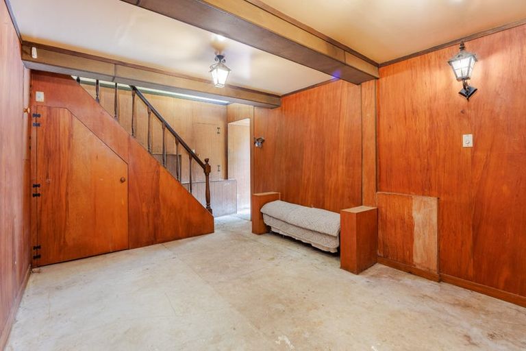 Photo of property in 2/69 Mountbatten Avenue, Hillcrest, Auckland, 0627