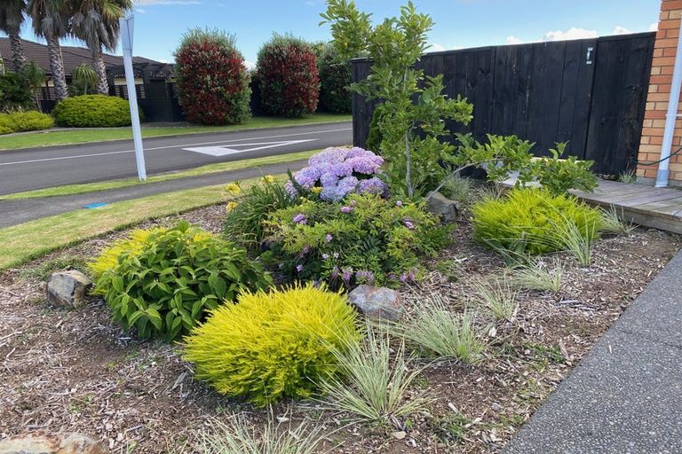 Photo of property in 2 Wakatere Place, Thames, 3500