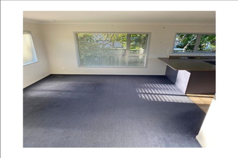 Photo of property in 20 Bowes Crescent, Strathmore Park, Wellington, 6022