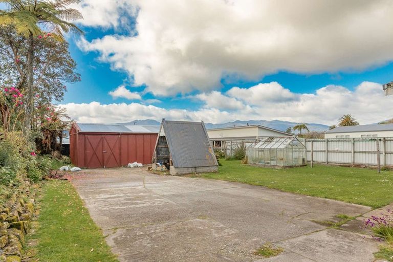 Photo of property in 255 Palmerston Street, Westport, 7825