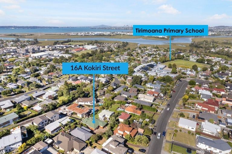 Photo of property in 16a Kokiri Street, Te Atatu South, Auckland, 0610
