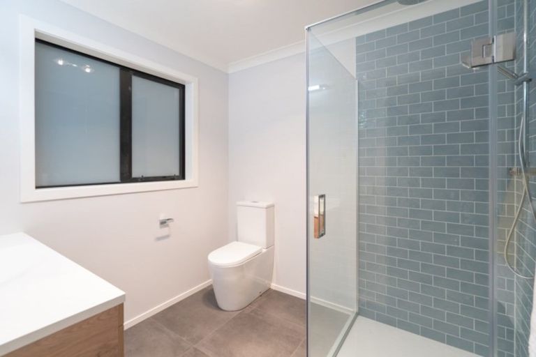 Photo of property in 68 Waipunahau Road, Waikanae, 5036