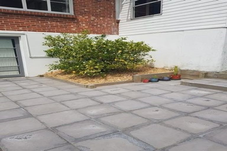 Photo of property in 22 Le Cren Street, Seaview, Timaru, 7910