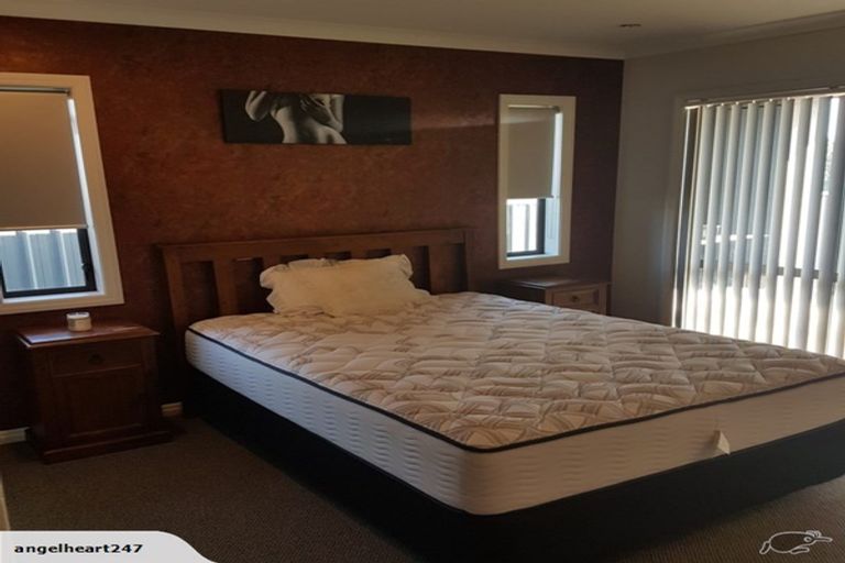 Photo of property in 4 Kirkpatrick Place, Havelock North, 4130