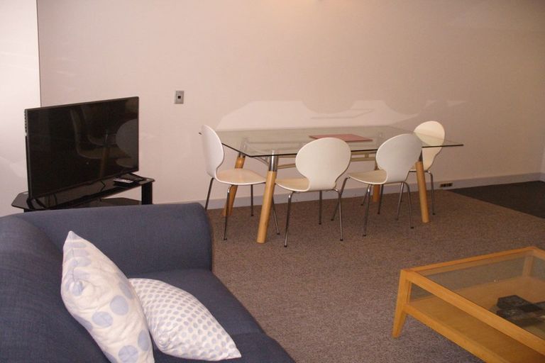 Photo of property in Gerondis Bldg Apartments, 408/60 Willis Street, Wellington Central, Wellington, 6011