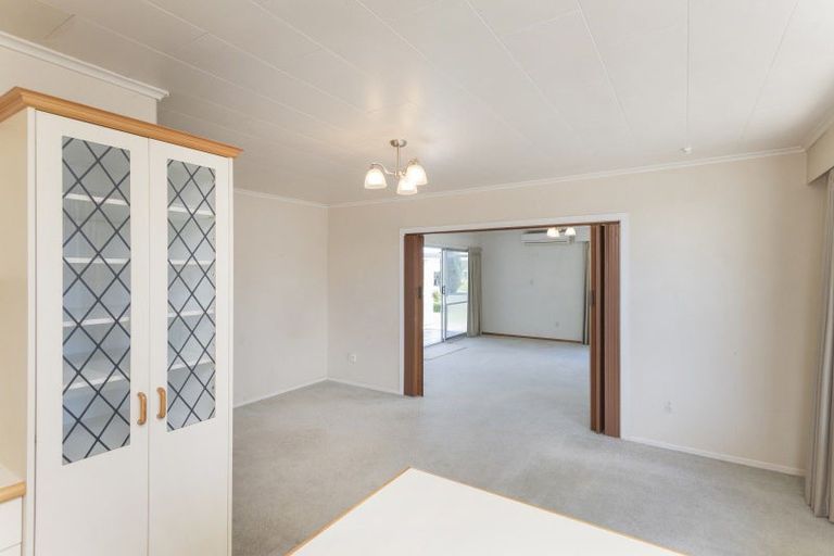 Photo of property in 10 Mason Street, Riverdale, Gisborne, 4010