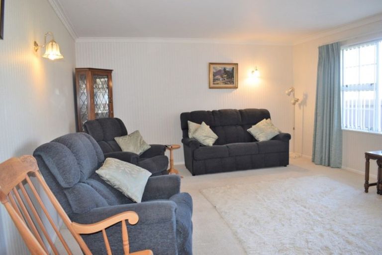 Photo of property in 9 Old Coach Road South, Otaki Beach, Otaki, 5512