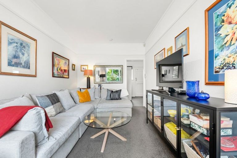 Photo of property in 1/78 Naenae Road, Naenae, Lower Hutt, 5011