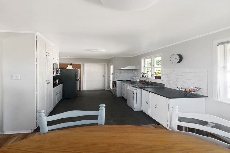 Photo of property in 11 Gordon Street, Mangapapa, Gisborne, 4010