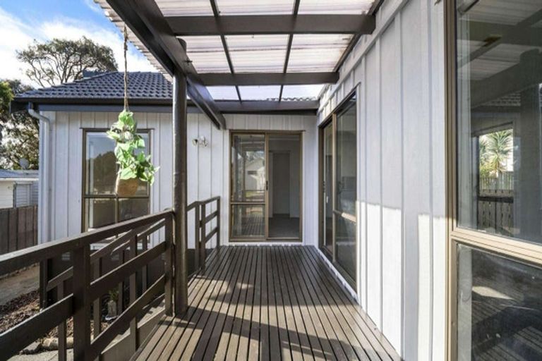 Photo of property in 14 Landette Road, Manurewa, Auckland, 2102