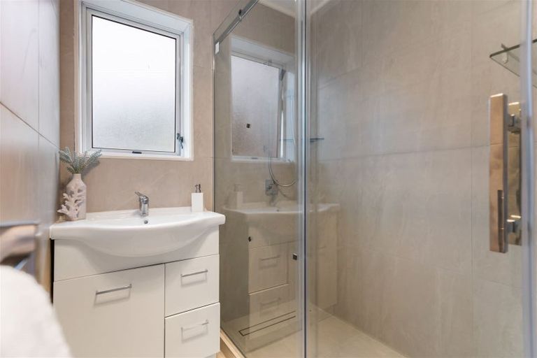 Photo of property in 1/3 Central Avenue, Papatoetoe, Auckland, 2025