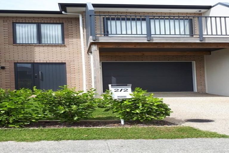 Photo of property in 2/2 Wesley Street, Devonport, Auckland, 0624