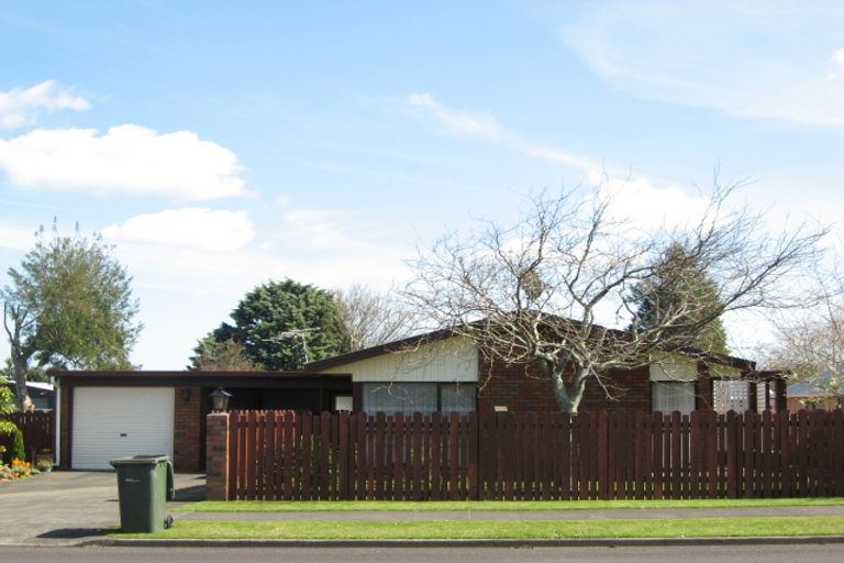 Photo of property in 113 Heta Road, Highlands Park, New Plymouth, 4312