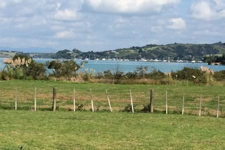 Photo of property in 46a Kiteone Road, Parua Bay, Whangarei, 0174