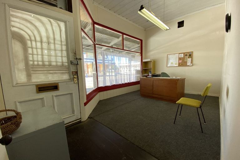 Photo of property in 96 Bridge Street, Eltham, 4322